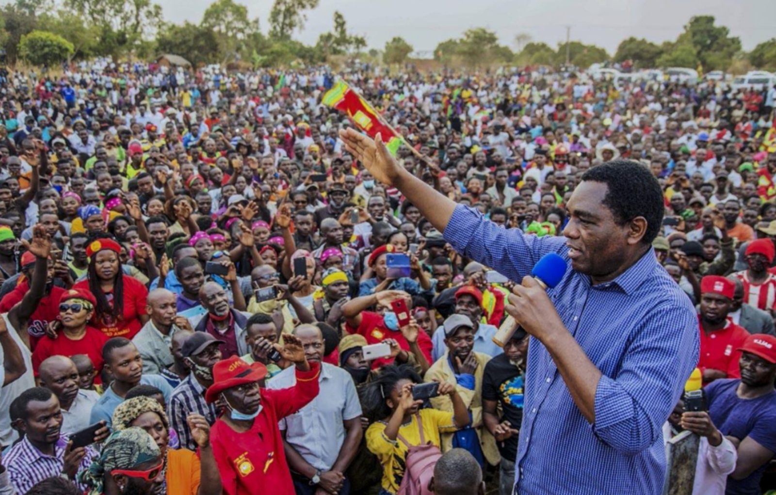 Hakainde Hichilema campaigns ahead of Zambia’s 2026 presidential election